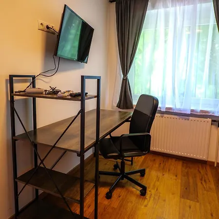 Flataid Gaestehaus Graschi - Steinbergstrasse Apart Otel *