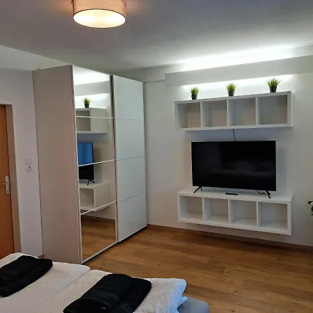 Flataid Gaestehaus Graschi - Steinbergstrasse Aparthotel Štýrský Hradec