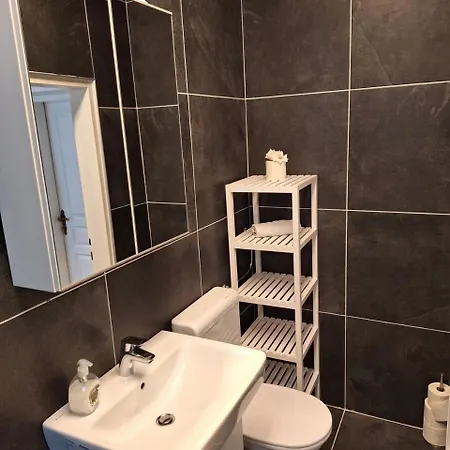 Flataid Gaestehaus Graschi - Steinbergstrasse Graz