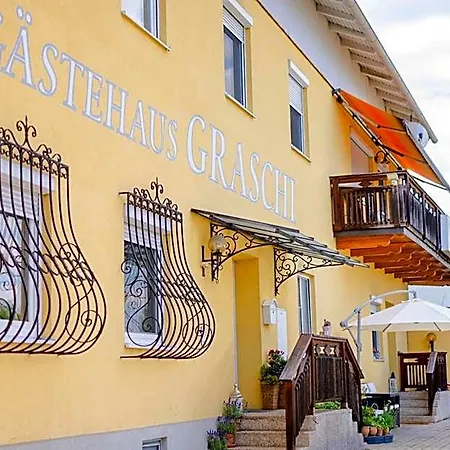 Flataid Gaestehaus Graschi - Steinbergstrasse 公寓式酒店 3*