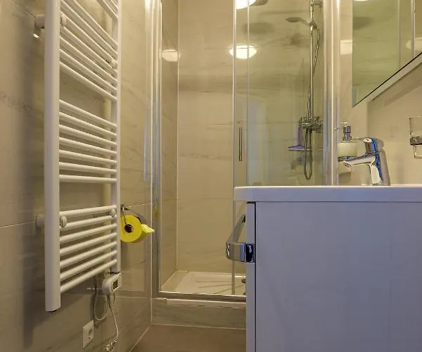 Flataid Gaestehaus Graschi - Steinbergstrasse 3* Грац